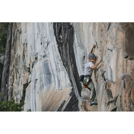 Laipiojimo šalmas Mammut Crag Sender, nefrito žalia