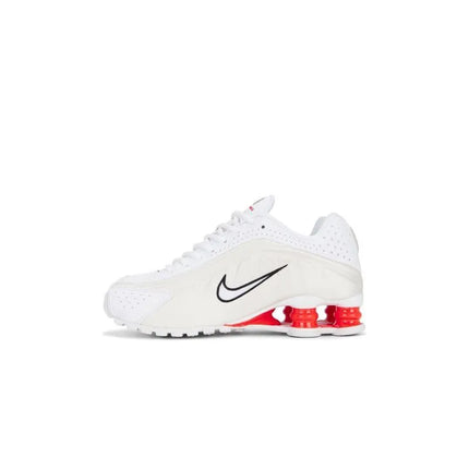 NIKE moteriški NIKE SHOX R4 (AR3565-103)