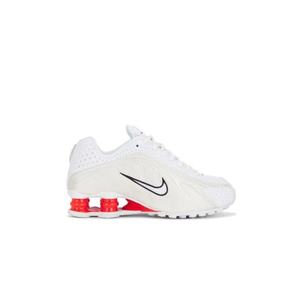 NIKE moteriški NIKE SHOX R4 (AR3565-103)