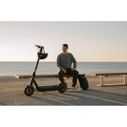 Ninebot by Segway elektrinis paspirtukas MAX G2 D 20 km/val Juodas 15.3 Ah