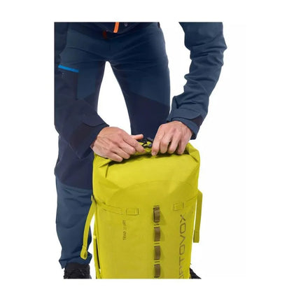 ORTOVOX TRAD 30 DRY 30 l geltona