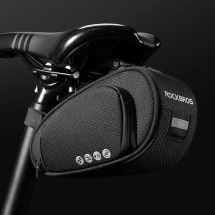 Rockbros C40 dviračio tašė po balneliu - juoda