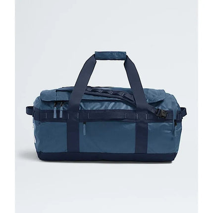 The North Face Base Camp Voyager kelioninis krepšys, 62 l, perdirbtas plastikas, termoplastiniai poliuretano elastomerai (TPU), mėlynas