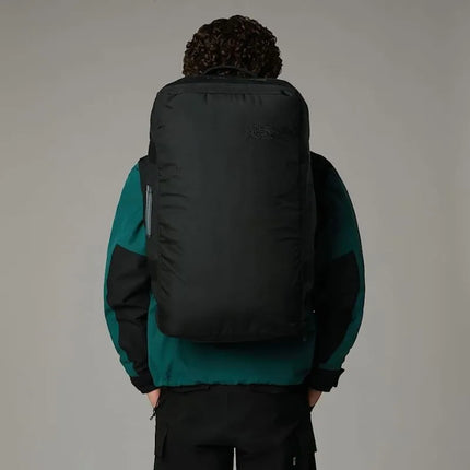 The North Face NF0A52S3KT01 62 l kelioninis krepšys, perdirbtas plastikas, termoplastinis poliuretano elastomeras (TPU), juodas