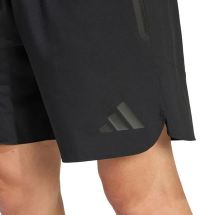 Vyriški adidas Tiro Travel Woven šortai, juodi, JM5542