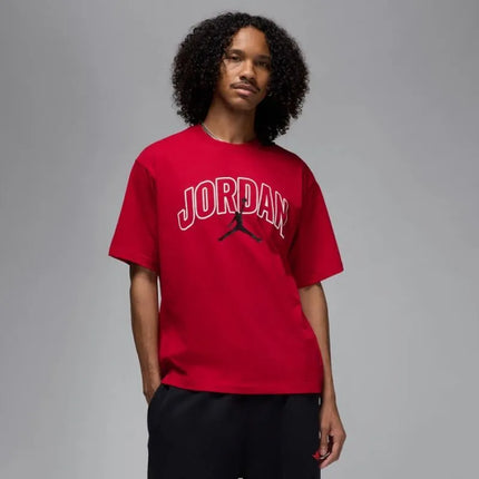 Vyriški „Air Jordan“ marškinėliai su „Brooklyn Arch“ logotipu, „Gym Red“ spalvos – IB7347-687
