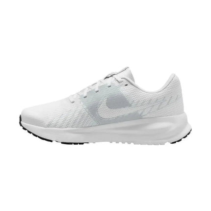 Vyriški bėgimo bateliai Nike Run Defy HM9594-100