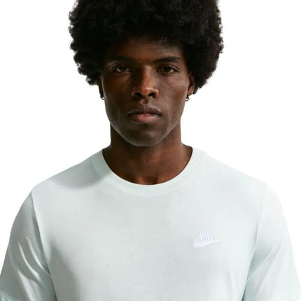 Vyriški marškinėliai Nike Club Tee, mėtų spalvos, AR4997 395