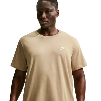 Vyriški marškinėliai Nike Club Tee, smėlio spalvos, AR4997 297