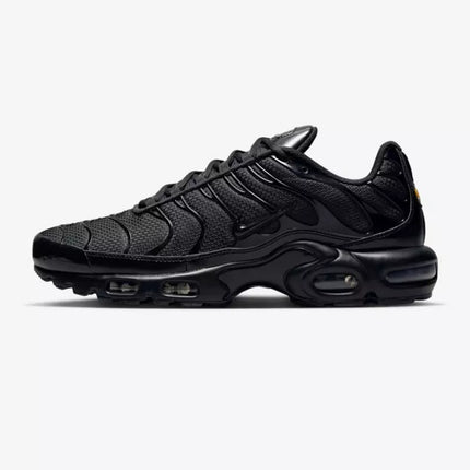 AIR MAX PLUS