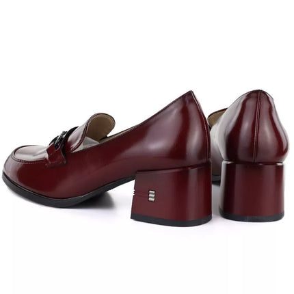Moterų odiniai „brogue“ stiliaus bateliai aukštu kulnu, bordo spalvos, Vinceza 18116