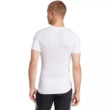 Vyriški adidas Techfit marškinėliai trumpomis rankovėmis balti JP4675