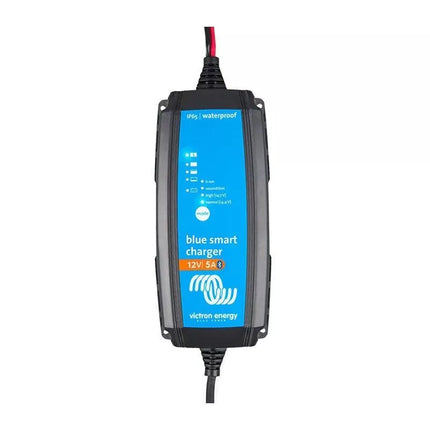 Blue Smart IP65s 12/5 įkroviklis + nuolatinės srovės (DC) jungtis