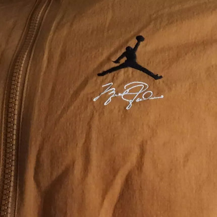 Vyriška Air Jordan Essentials Member Striukė Ruda - FN4621-231