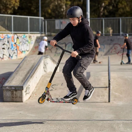 HS221 SPIDER TRICK SCOOTER NILS EXTREME