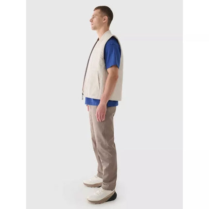 Men's down vest with stand-up collar 4F 4FRAW24TVESM171-12S