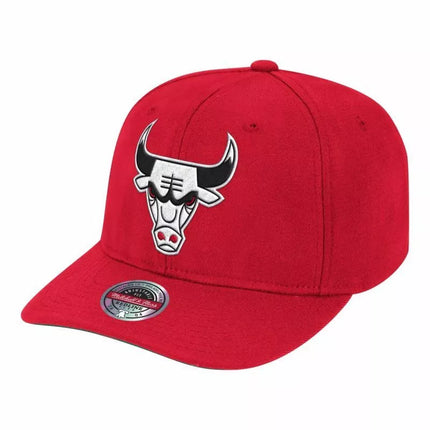 Mitchell & Ness NBA Chicago Bulls Team Ground Stretch kepuraitė - 6HSSMM19357-CBURED1
