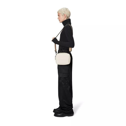 Rains SHIELD BOX BAG W3 14950 26 DUNE waterproof bag