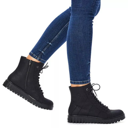 Rieker W R279B suomėti aulinukai, juodi