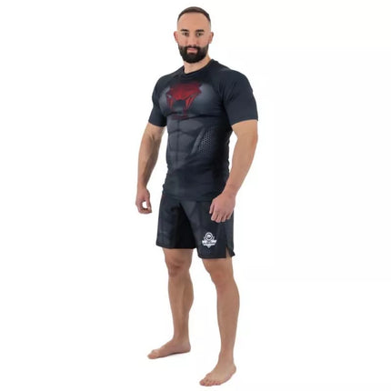 The "Snake" compression Rashguard shirt is made of DBX MORE DRY M material.