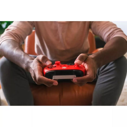 Microsoft Xbox Series Valdiklis - Pulsuojanti Raudona