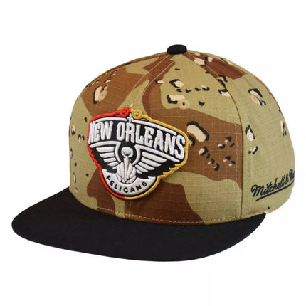 Mitchell & Ness NBA New Orleans Pelicans Šokoladinio Kamo Kepuraitė - HHSS1101-NOPYYPPPCAMO