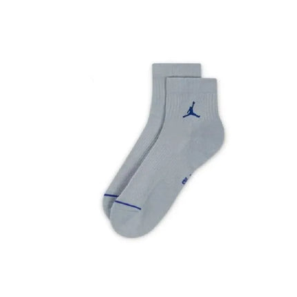 Air Jordan Jumpman Everyday Men's Basketball Socks 3-Pack - DX9655-904
