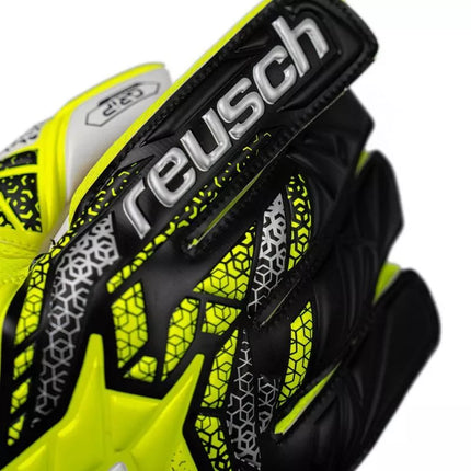 Reusch Attrakt Grip M 5570815 2014 vartininko pirštinės