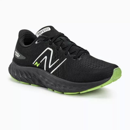 Vyriški „New Balance“ bėgimo bateliai, juodi (MEVOZGB3)