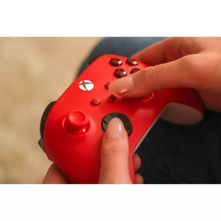 Microsoft Xbox Series Valdiklis - Pulsuojanti Raudona