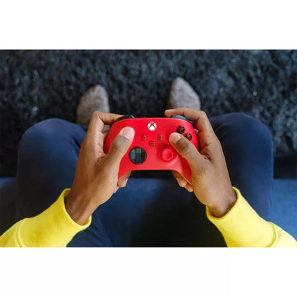 Microsoft Xbox Series Valdiklis - Pulsuojanti Raudona