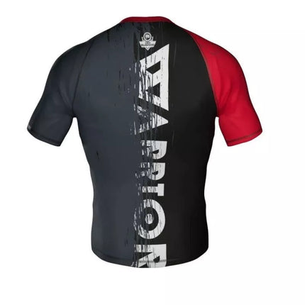 The "Wolf" compression rashguard is made of DBX MORE DRY XL material.