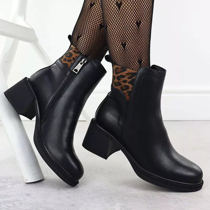 Black leather ankle boots with a block heel, Vinceza 26-66855