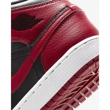 Air Jordan 1 Mid Banned GS retro batai - 554725-074