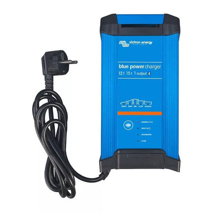 Victron Energy Blue Smart IP22 charger 12V/15A BPC121542002