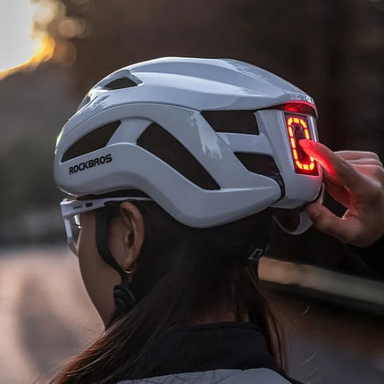 Rockbros ZK-077 Bicycle Helmet with Integrated Multi-Directional Lighting 57-61 cm - White