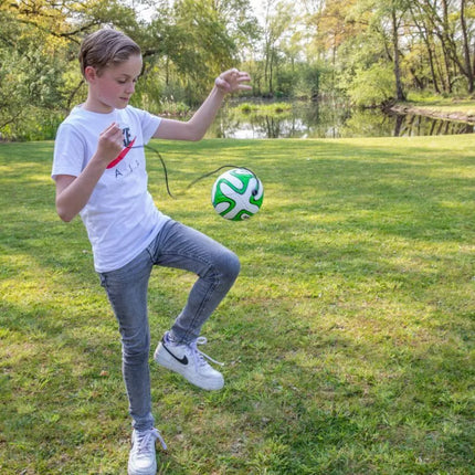 VIRTUFIT FUTBOLO TRENIRUOKLIS - KAMUOLYS SU VIRVE