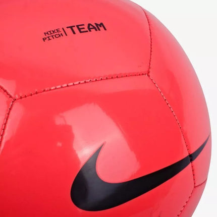 NIKE PITCH RYŠKUS KARMININIS/JUODAS 5 DYDIS FUTBOLAS
