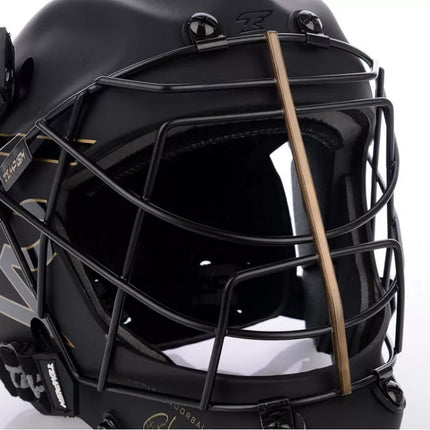 Tempish vartininko kaukė. Klasė 1350020031