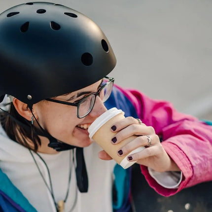 Lengvas šalmas paspirtukams ir BMX S - Juodas Wozinsky