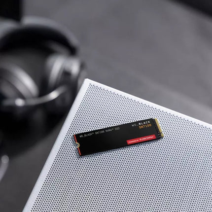 WD Black SN7100 2TB M.2 NVMe SSD WDS200T4X0E