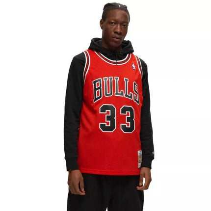 Mitchell & Ness Vyriški Čikagos Bulls NBA Swingman marškinėliai Scottie Pippen #33 SMJYGS18153-CBUSCAR97SPIN