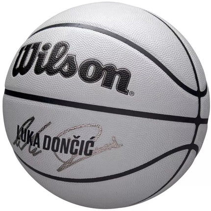Wilson NBA Player Icon Uv Bskt Doncic WZ4030701XB