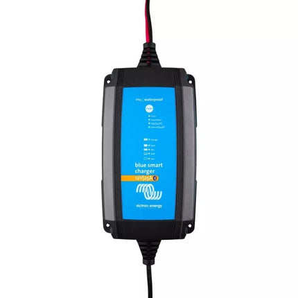 Blue IP65 Smart Charger 12/25 + DC Connector