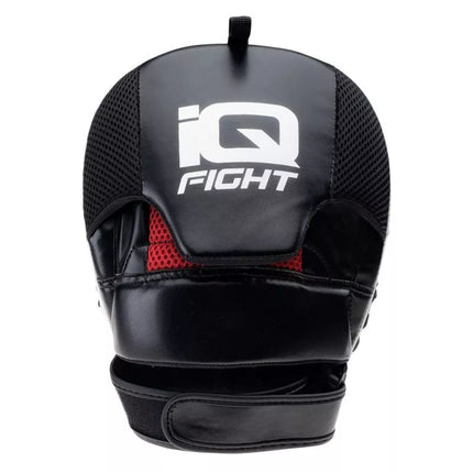 Golope treniruočių skydas