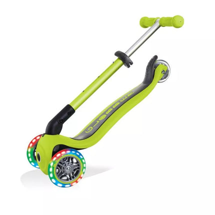 Globber sulankstomas 3 ratų paspirtukas su lemputėmis Lime Green Jr 437-106