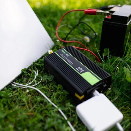 Inverteris GREEN CELL INV04DE 24V–230V 500W/1000W, modifikuota sinusoidė
