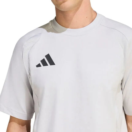 Men's adidas Tiro 26 Travel Tee light gray KD1120