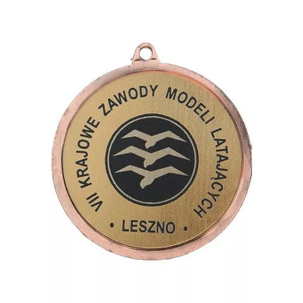 Metalinis medalis su graviravimu ant laminato