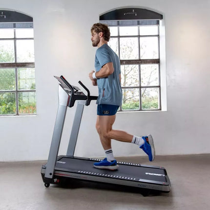 FLOW FITNESS ELECTRIC TREADMILL RUNNER DTM400i
